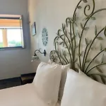 La Rosa 게스트하우스 3*