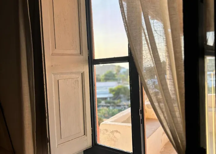 La Rosa Gæstehus 3*