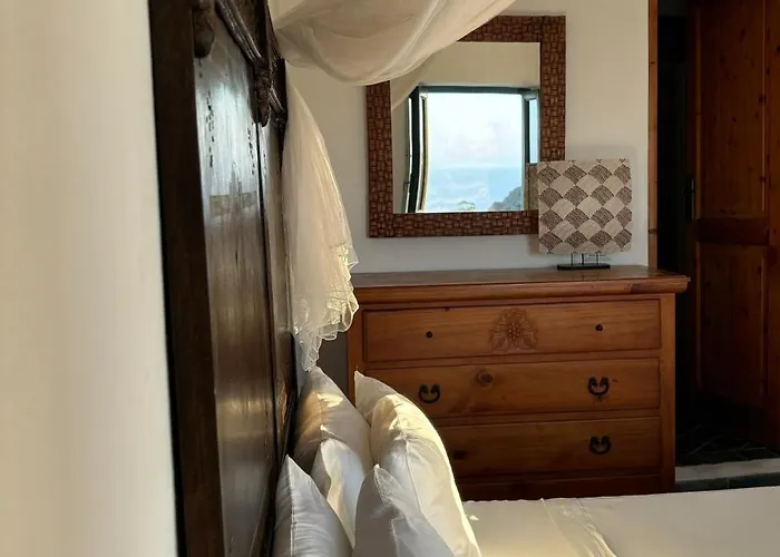 La Rosa Gæstehus 3*